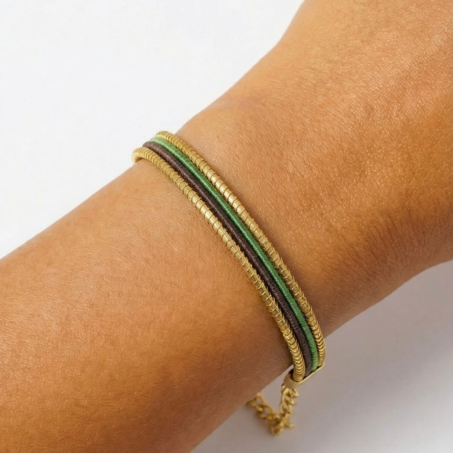 Armreif Tucano – Handgemachtes Unikat aus Capim Dourado | Online kaufen bei Capido Shop