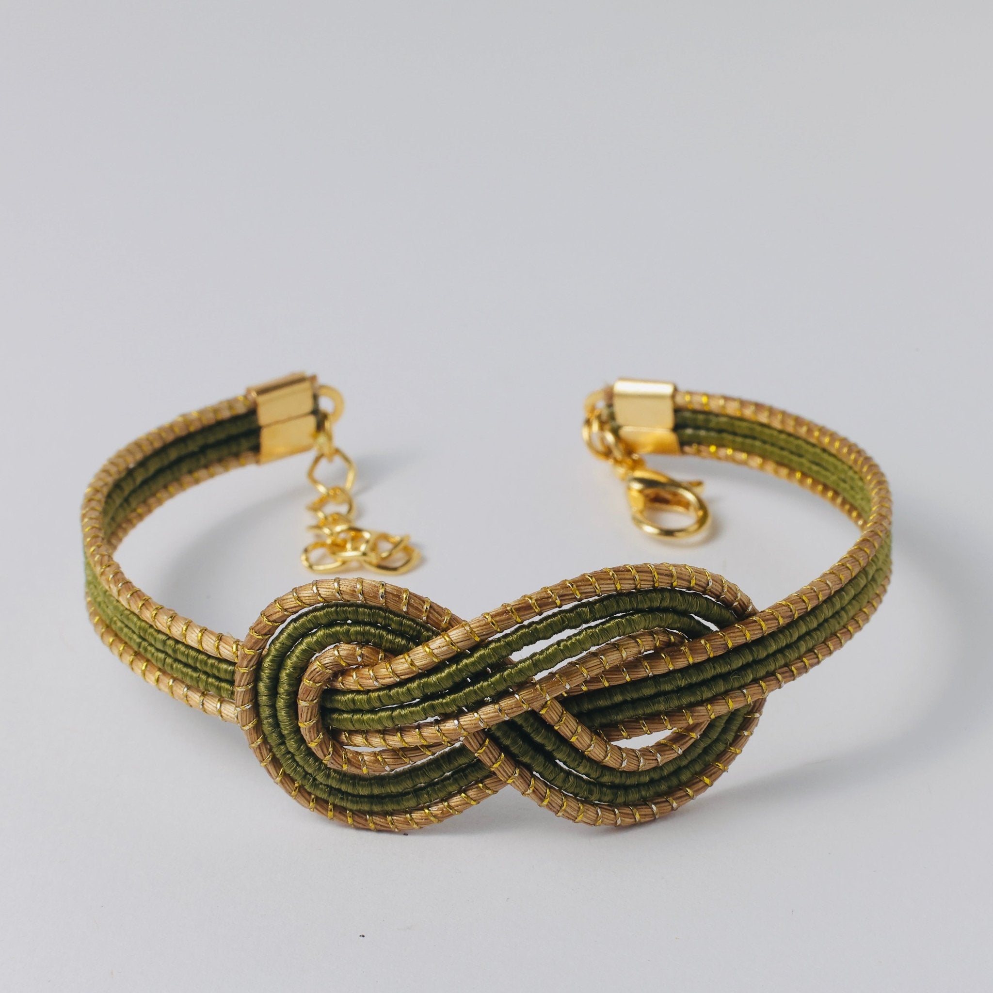 Armreif Patuá – Handgemachtes Unikat aus Capim Dourado | Online kaufen bei Capido Shop