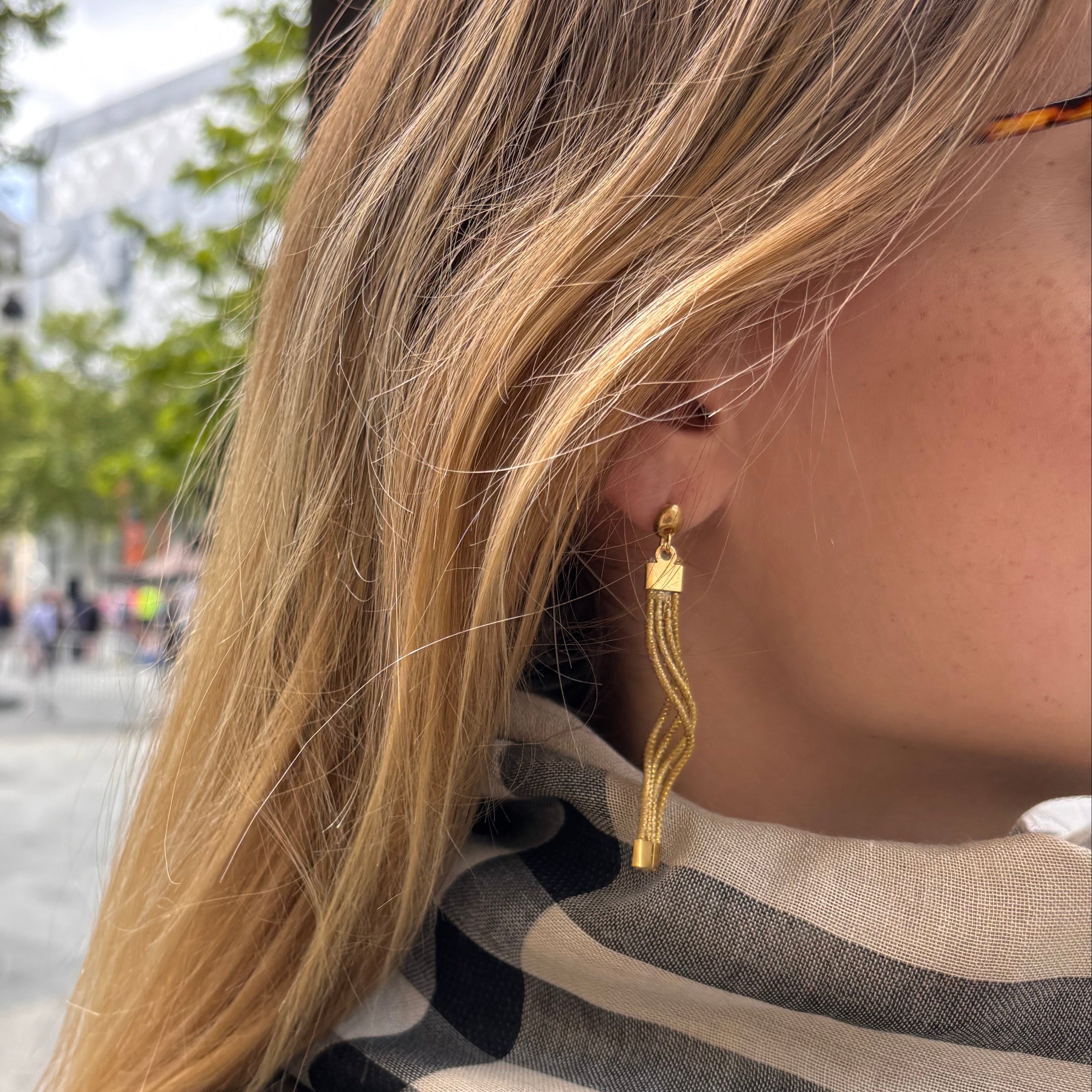 Ohrringe Maku – Handgemachtes Unikat aus Capim Dourado | Online kaufen bei Capido Shop