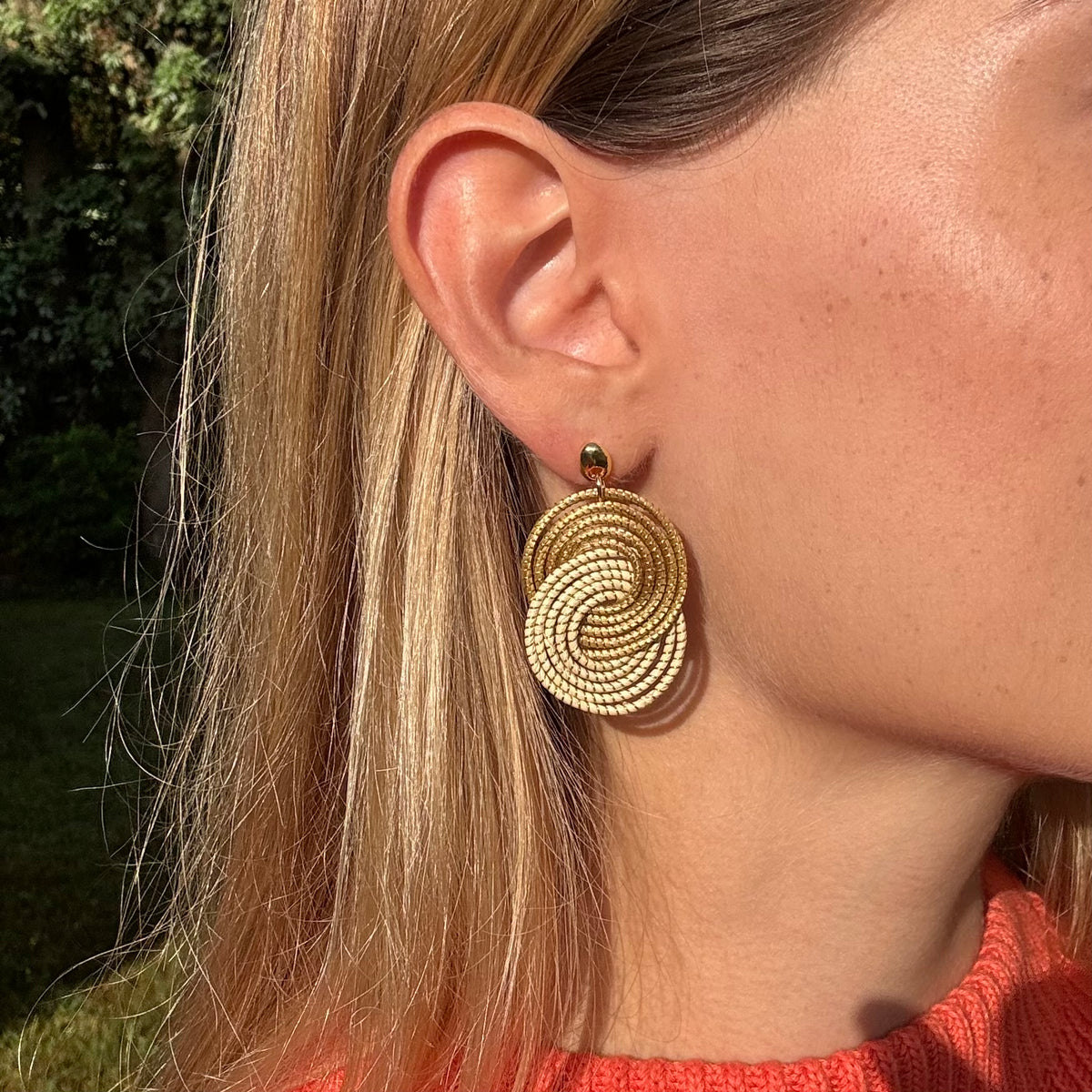 Ohrringe Guaira – Handgemachtes Unikat aus Capim Dourado | Online kaufen bei Capido Shop
