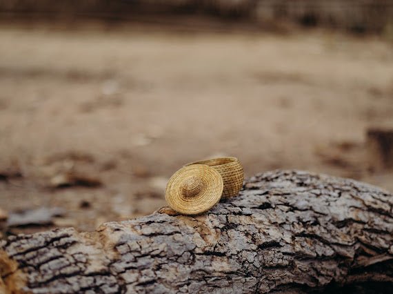 Dose Primavera – Handgemachtes Unikat aus Capim Dourado | Online kaufen bei Capido Shop