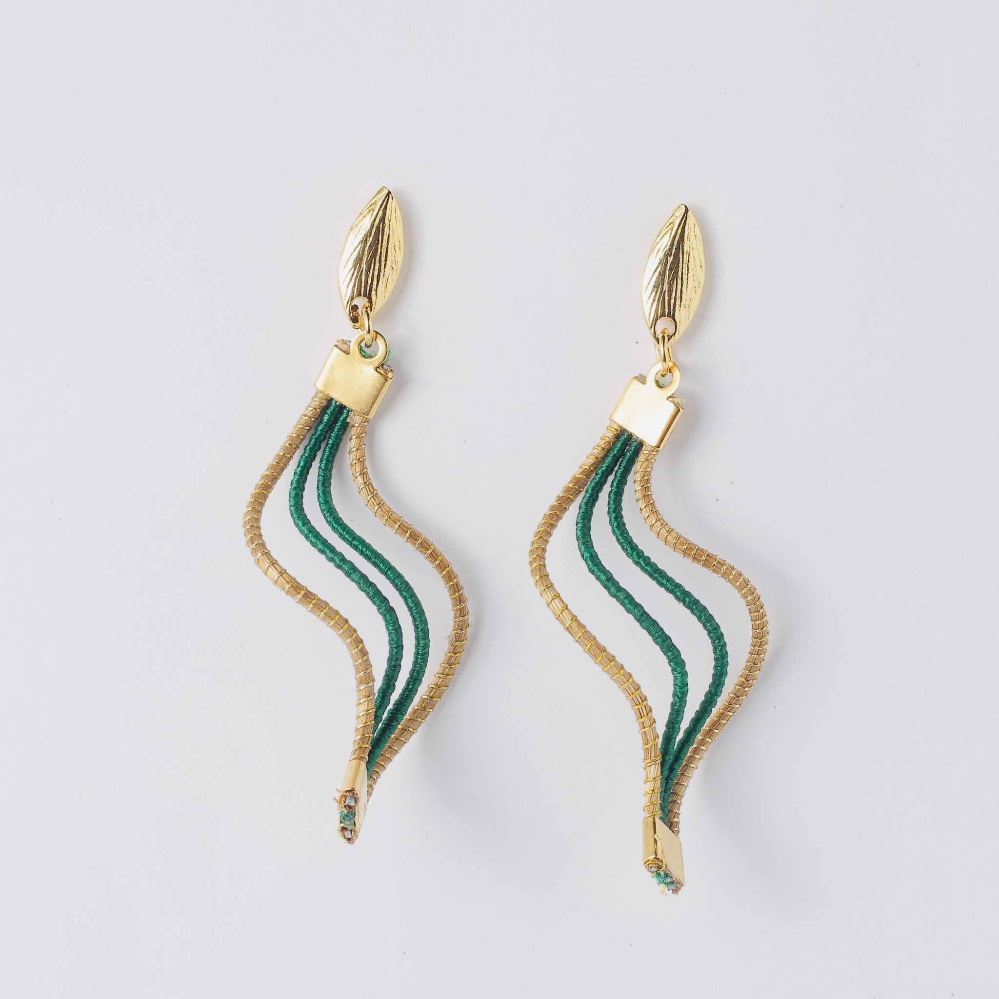 Ohrringe Matis – Handgemachtes Unikat aus Capim Dourado | Online kaufen bei Capido Shop