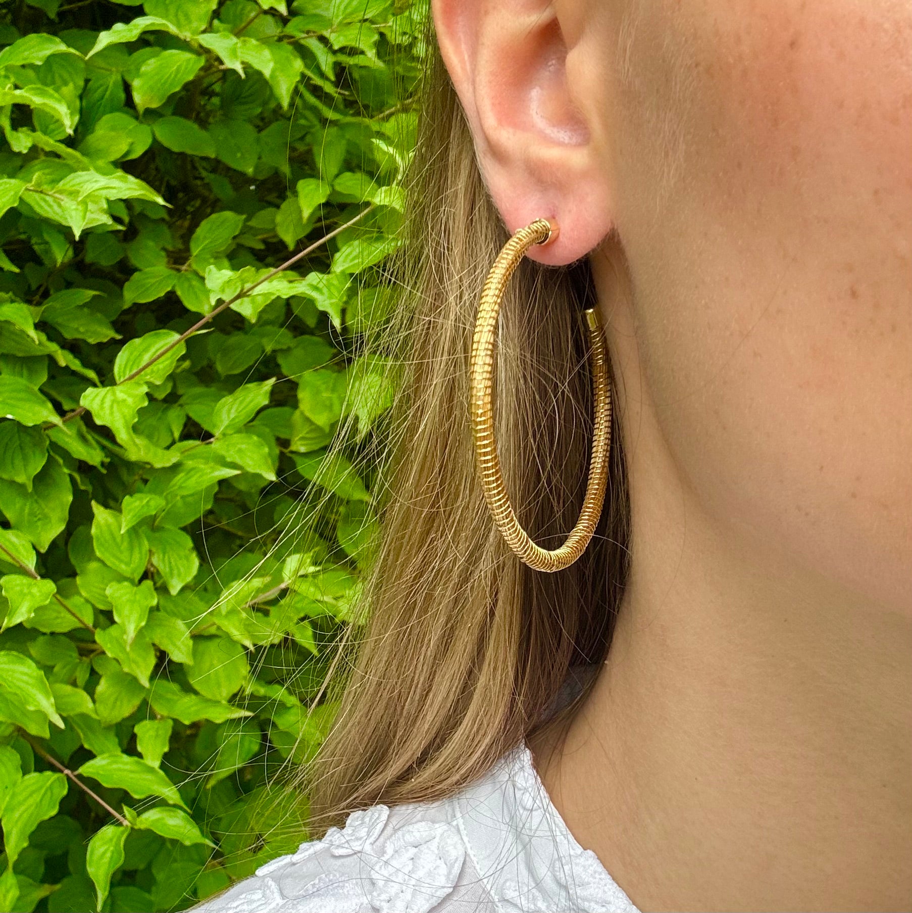 Ohrringe Argola – Handgemachtes Unikat aus Capim Dourado | Online kaufen bei Capido Shop