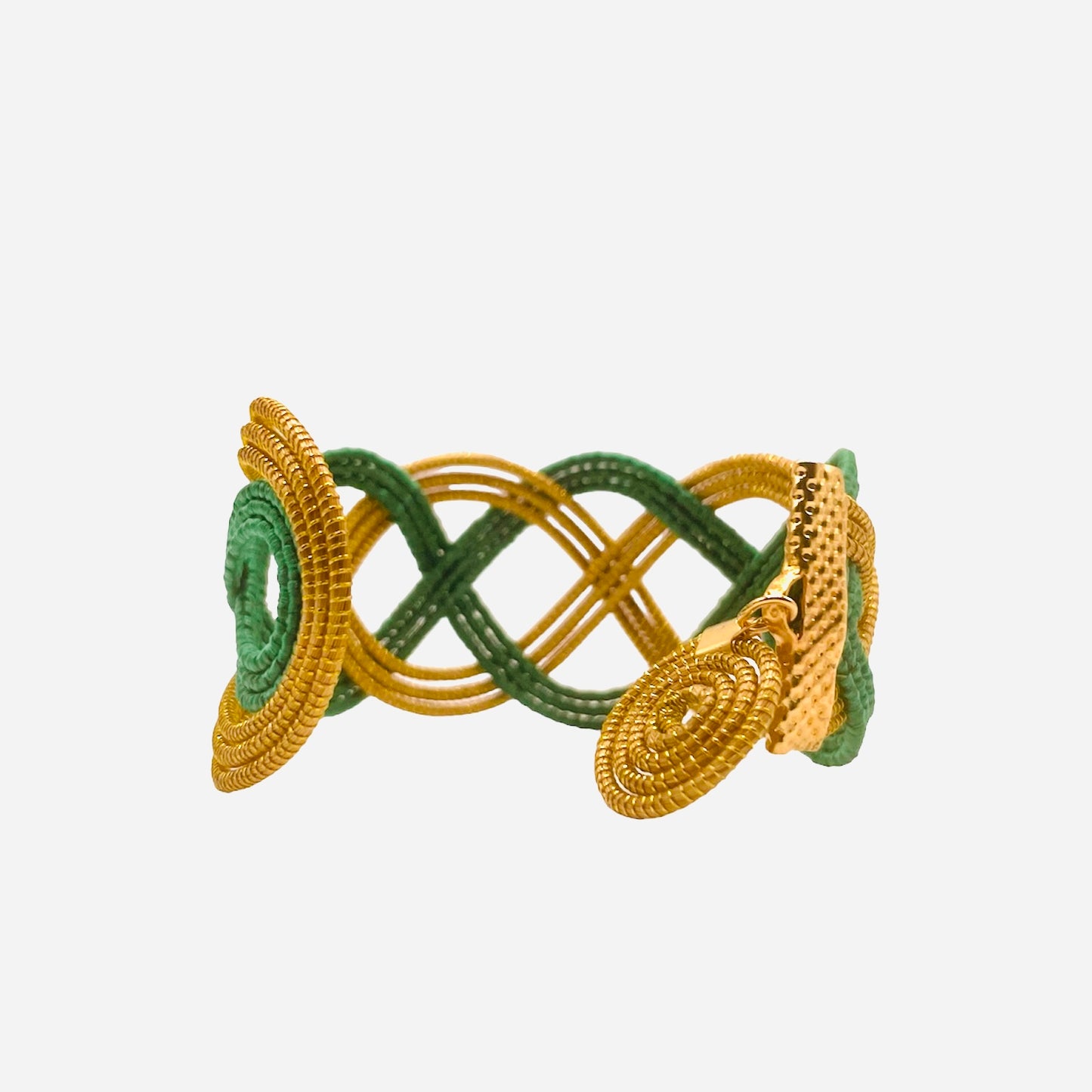 Armreif Assis – Handgemachtes Unikat aus Capim Dourado | Online kaufen bei Capido Shop