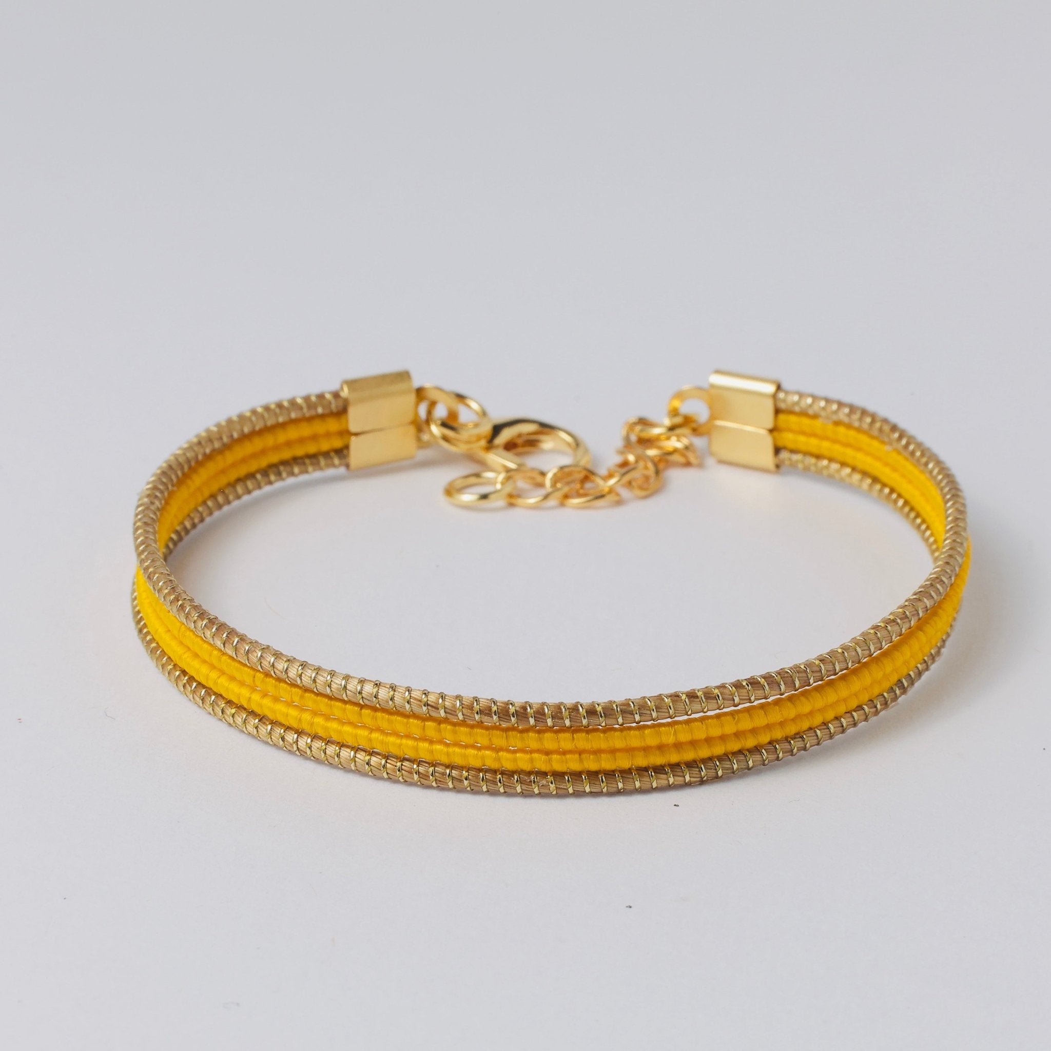 Armreif Bacuri – Handgemachtes Unikat aus Capim Dourado | Online kaufen bei Capido Shop