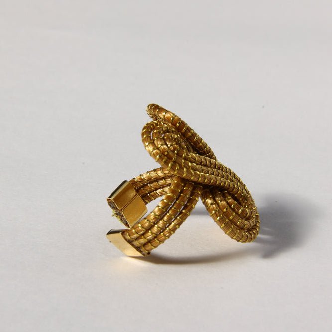 Ring Infinito – Handgemachtes Unikat aus Capim Dourado | Online kaufen bei Capido Shop