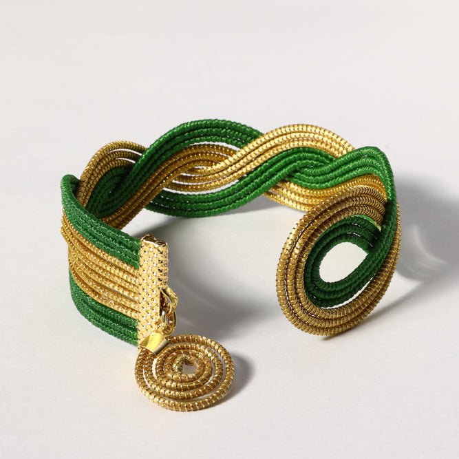Armreif Verde – Handgemachtes Unikat aus Capim Dourado | Online kaufen bei Capido Shop