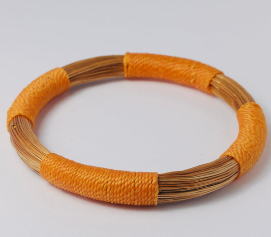 Armreif Néctar – Handgemachtes Unikat aus Capim Dourado | Online kaufen bei Capido Shop