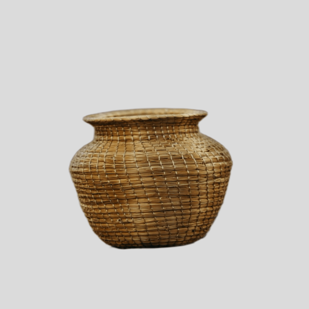 Vase Sinuelo – Handgemachtes Unikat aus Capim Dourado | Online kaufen bei Capido Shop