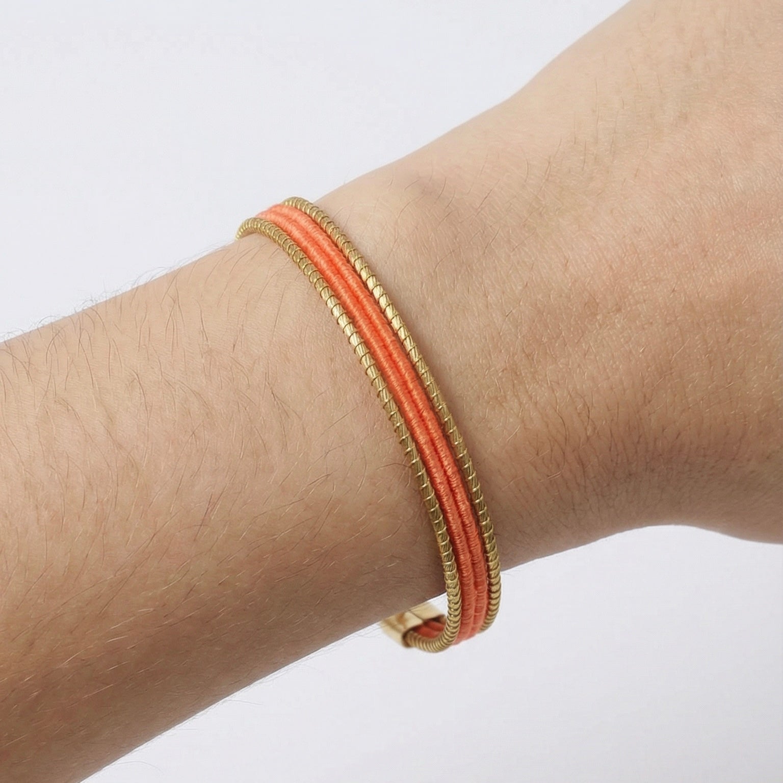 Armreif Baiacu – Handgemachtes Unikat aus Capim Dourado | Online kaufen bei Capido Shop