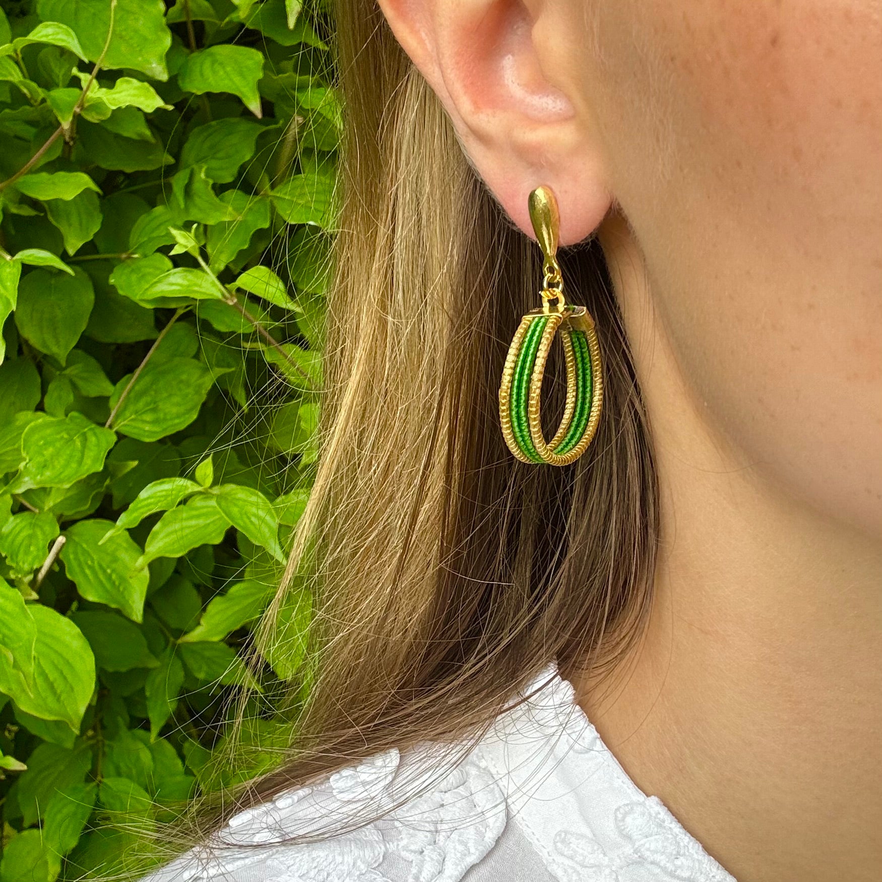 Ohrringe Jambu – Handgemachtes Unikat aus Capim Dourado | Online kaufen bei Capido Shop