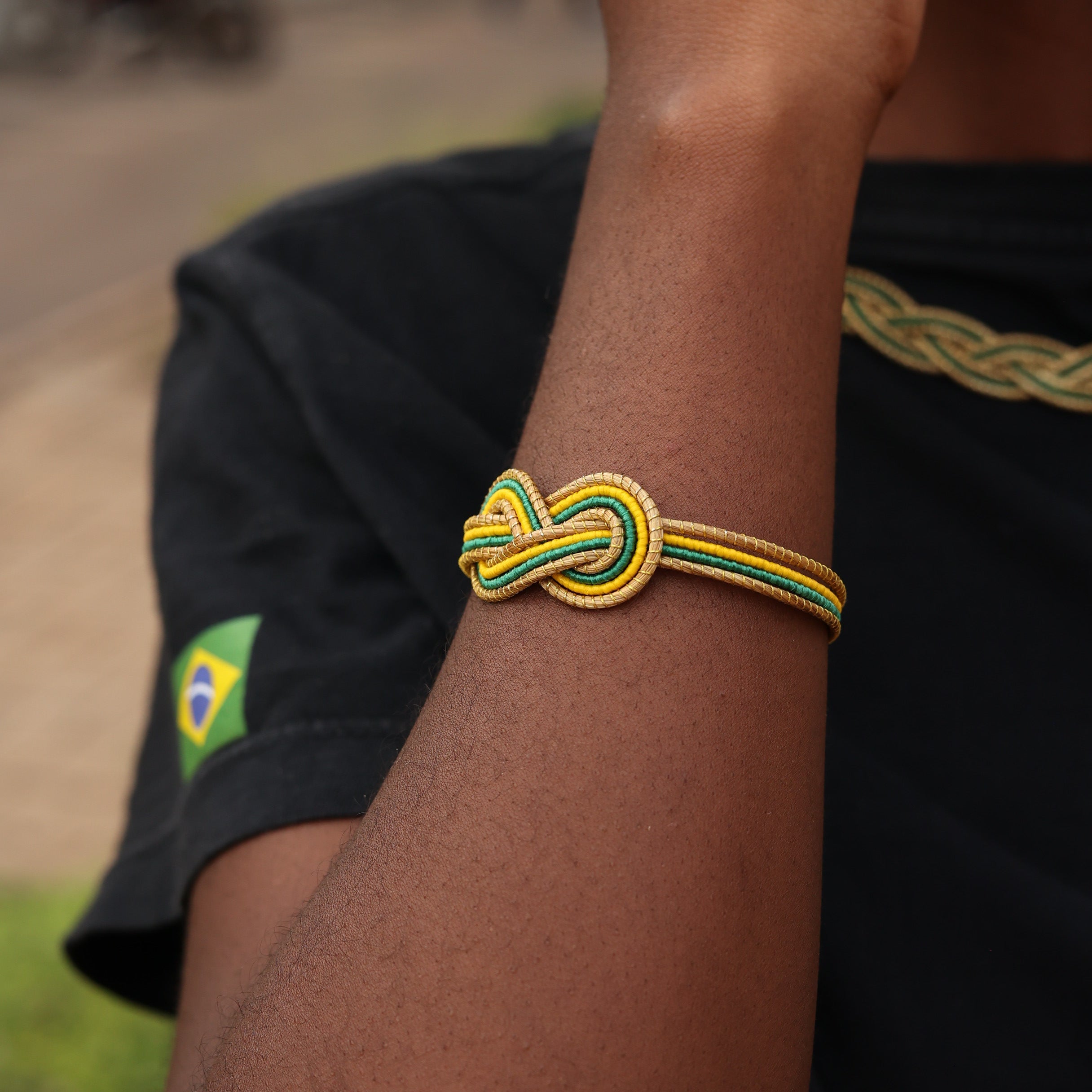 Armreif Brasil – Handgemachtes Unikat aus Capim Dourado | Online kaufen bei Capido Shop
