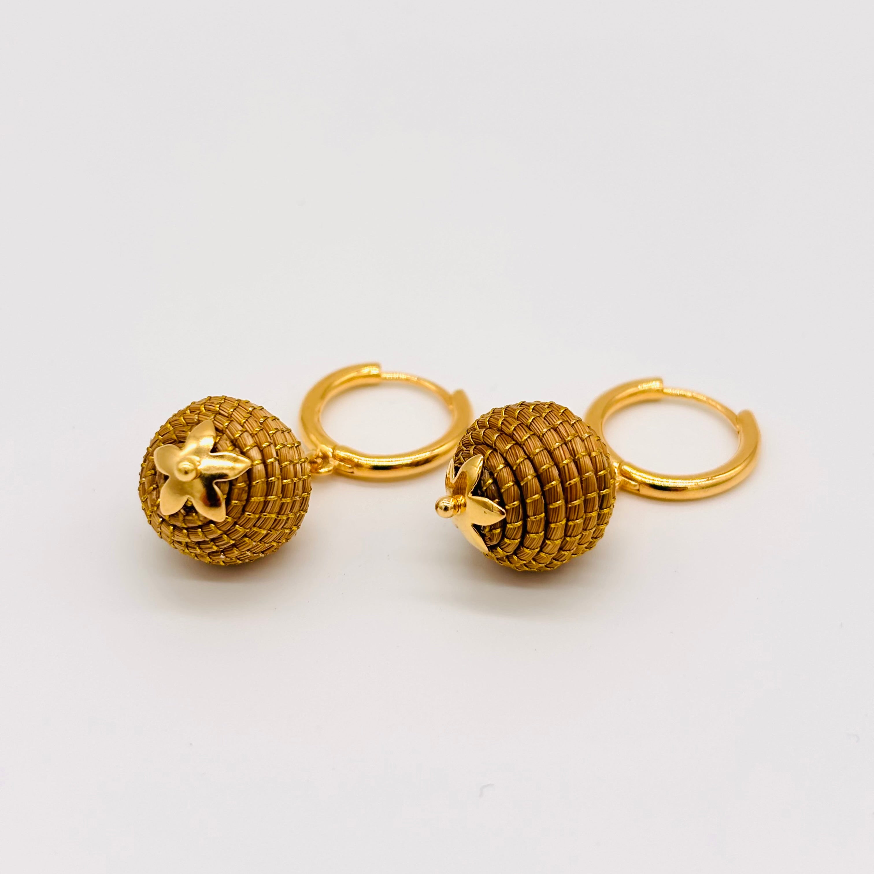 Ohrringe Sul – Handgemachtes Unikat aus Capim Dourado | Online kaufen bei Capido Shop