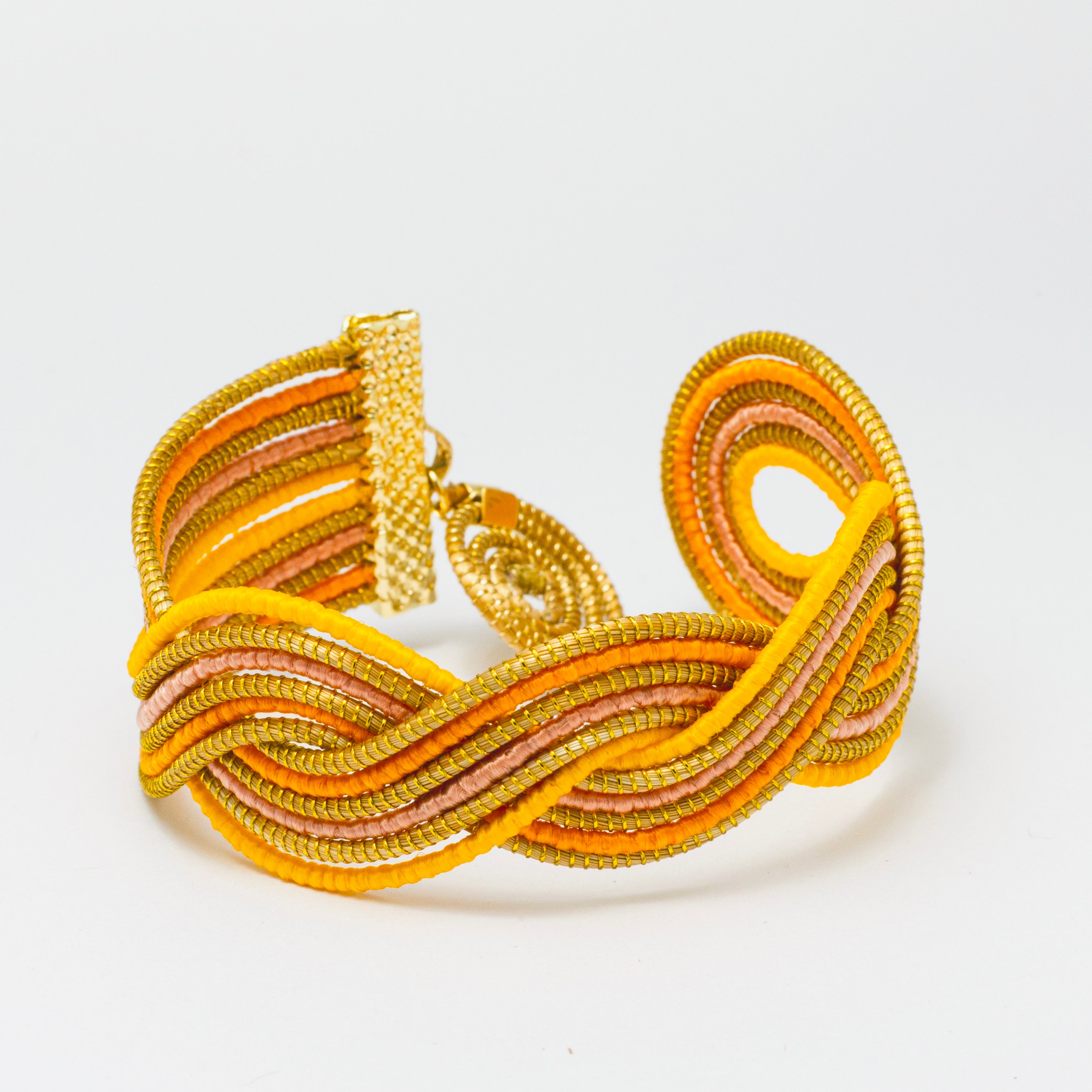 Armreif Areia – Handgemachtes Unikat aus Capim Dourado | Online kaufen bei Capido Shop