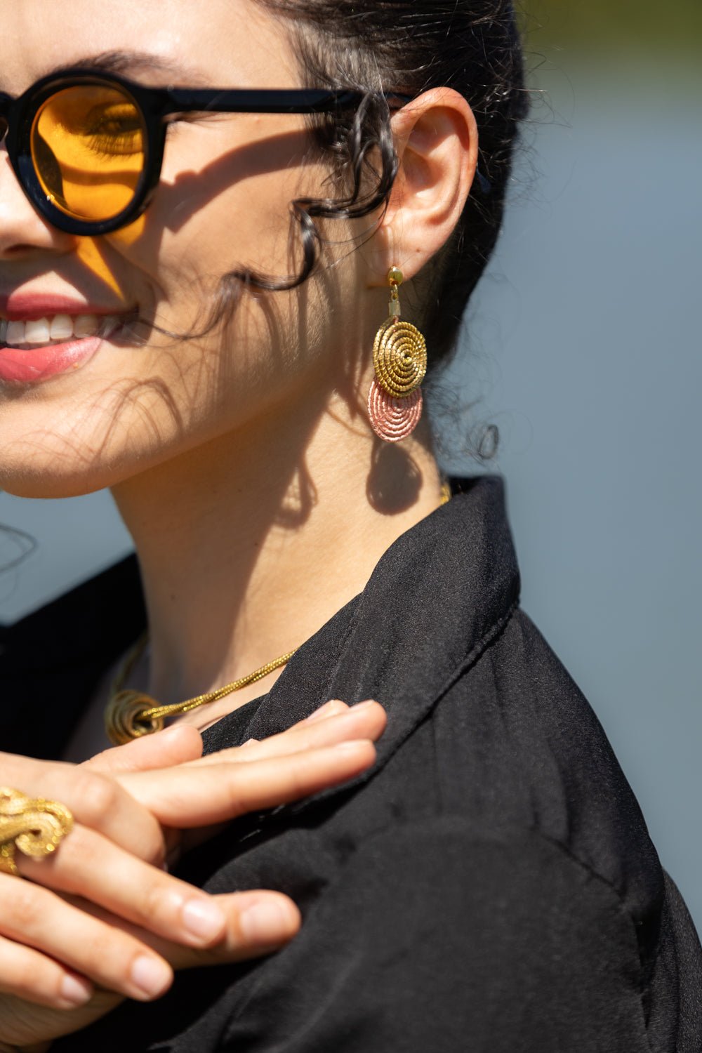 Ohrringe Begonia – Handgemachtes Unikat aus Capim Dourado | Online kaufen bei Capido Shop