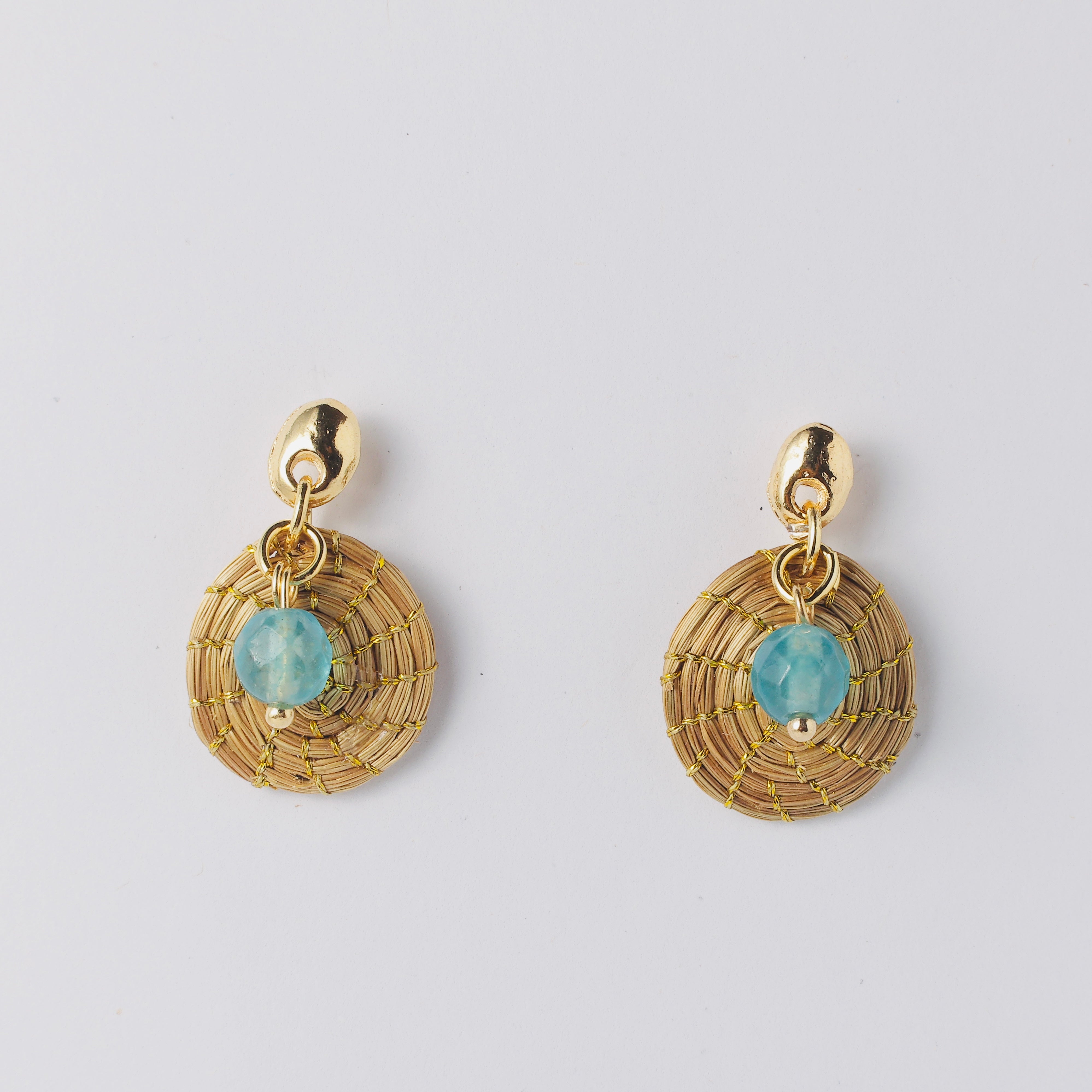 Ohrringe Maremoto – Handgemachtes Unikat aus Capim Dourado | Online kaufen bei Capido Shop