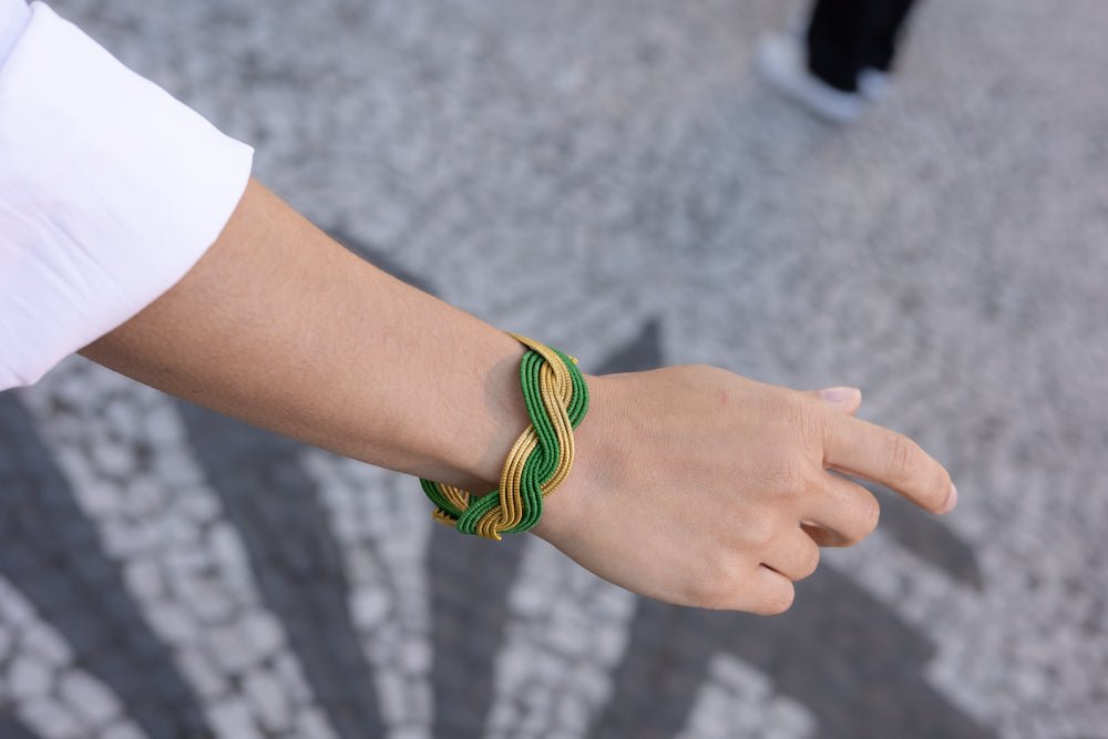 Armreif Verde – Handgemachtes Unikat aus Capim Dourado | Online kaufen bei Capido Shop