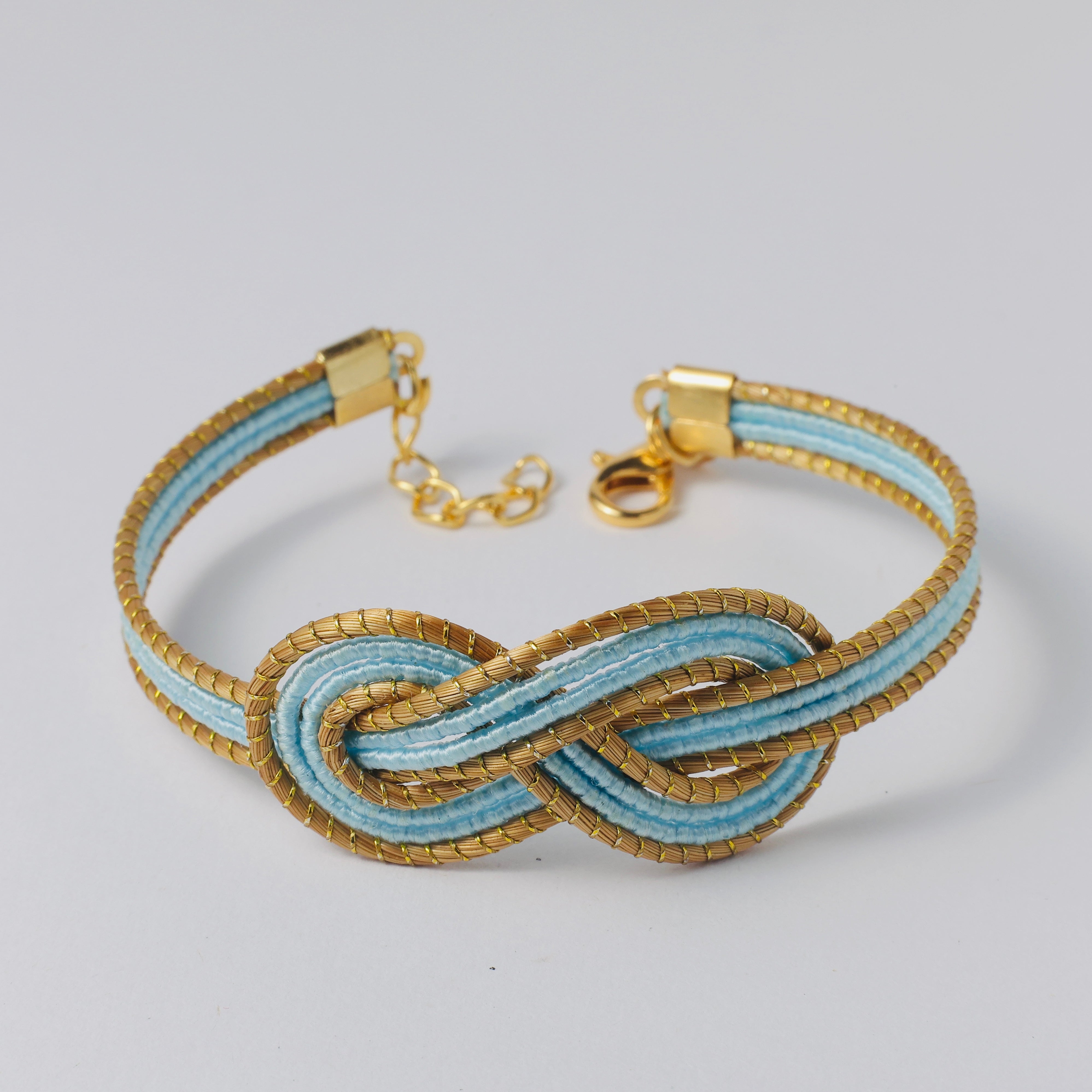 Amreif Agua – Handgemachtes Unikat aus Capim Dourado | Online kaufen bei Capido Shop