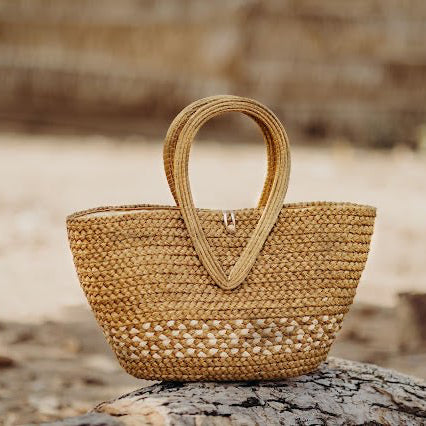 Tasche Flores – Handgemachtes Unikat aus Capim Dourado | Online kaufen bei Capido Shop