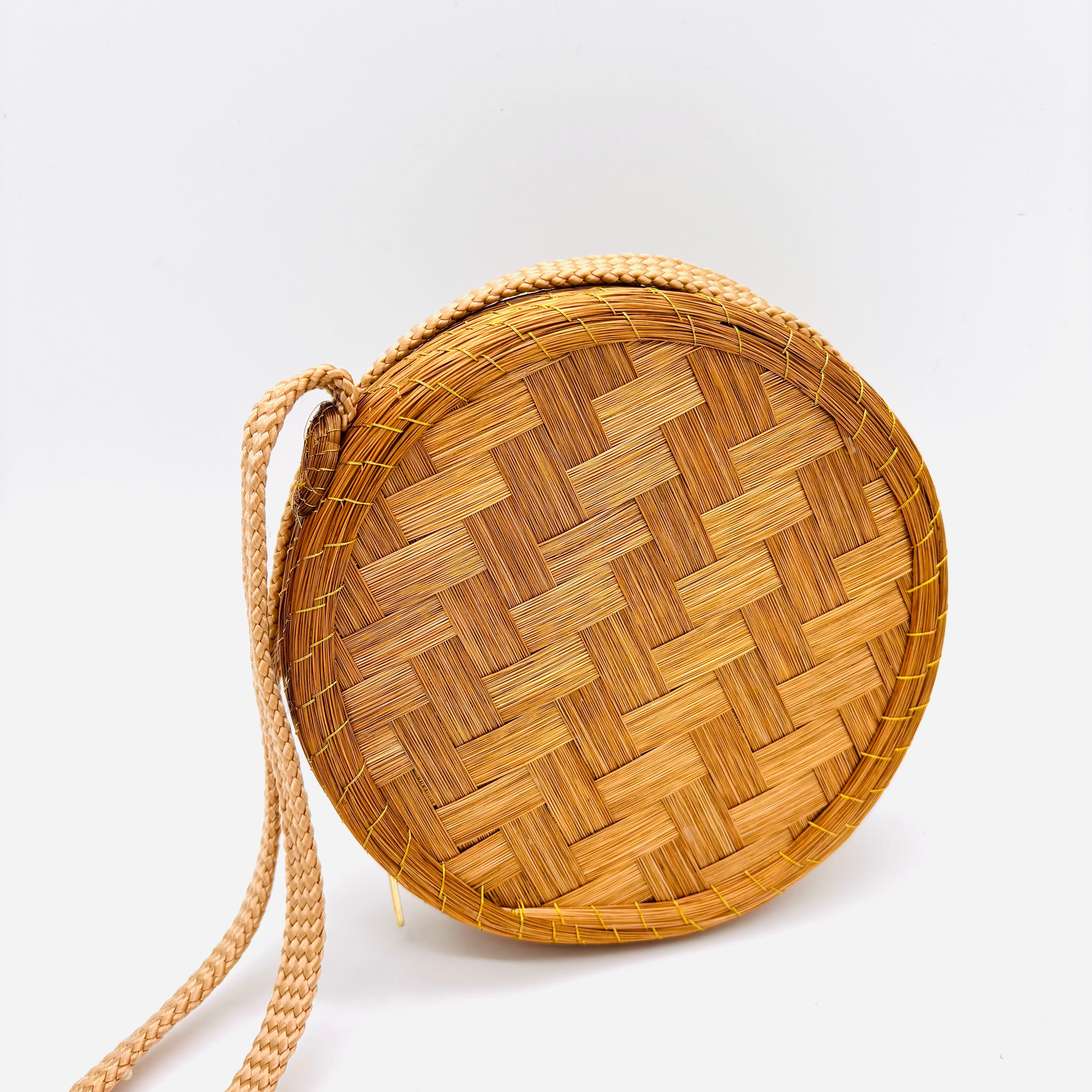 Tasche Iperoba – Handgemachtes Unikat aus Capim Dourado | Online kaufen bei Capido Shop