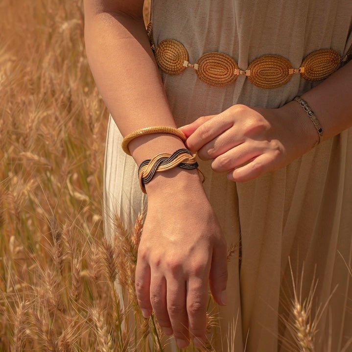 Armreif Natureza – Handgemachtes Unikat aus Capim Dourado | Online kaufen bei Capido Shop