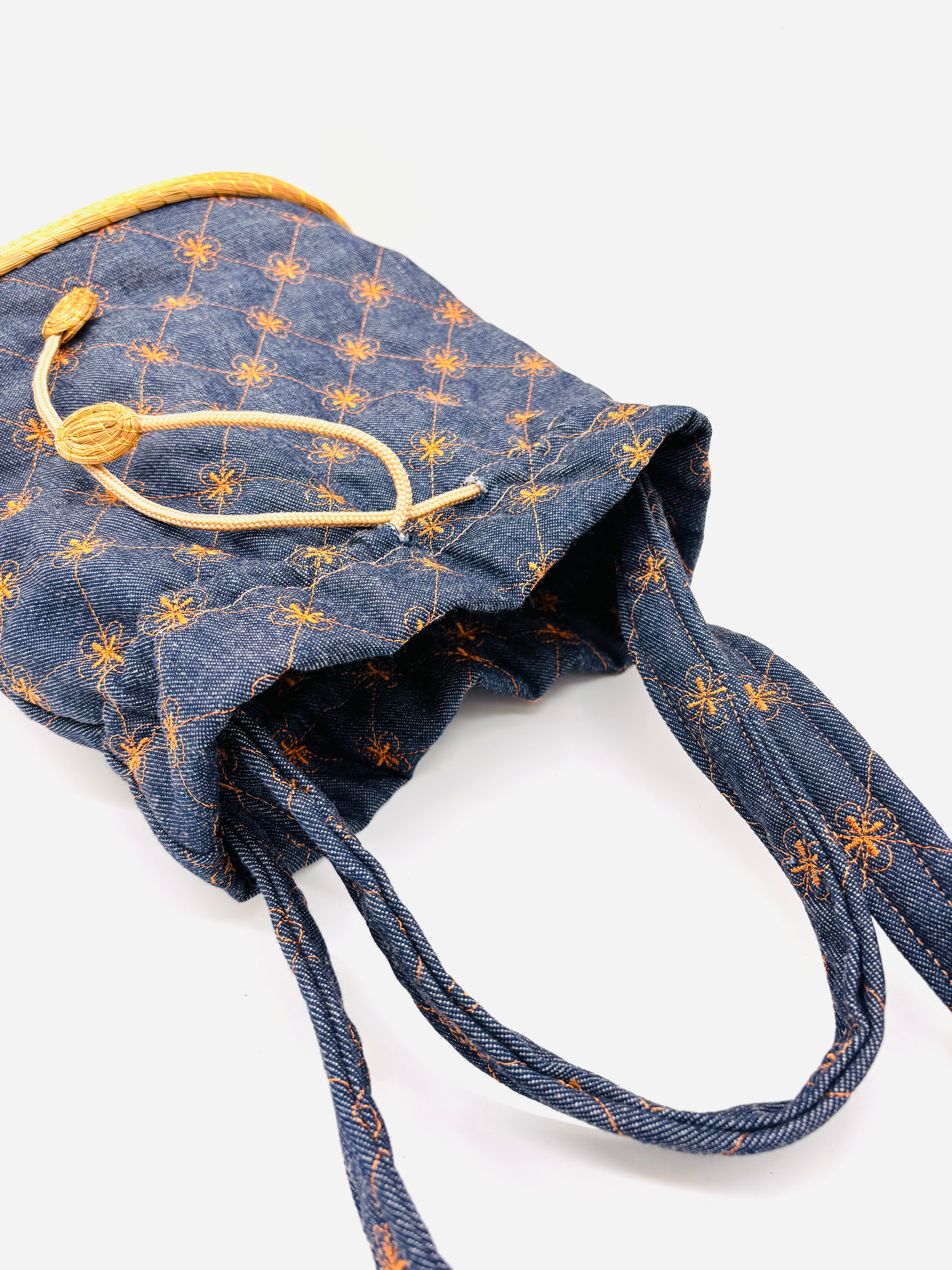 Tasche Vento – Handgemachtes Unikat aus Capim Dourado | Online kaufen bei Capido Shop