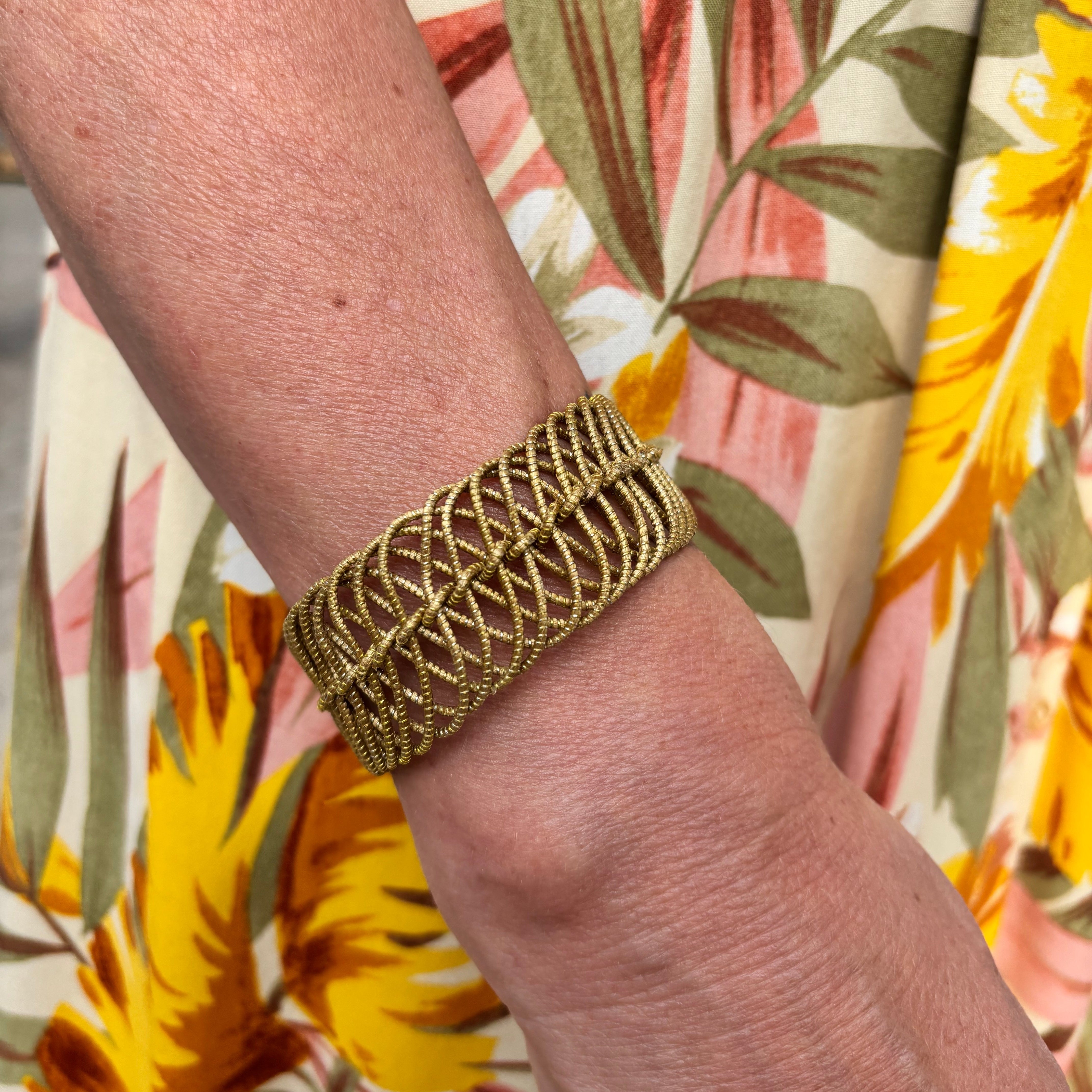 Armreif Festa – Handgemachtes Unikat aus Capim Dourado | Online kaufen bei Capido Shop