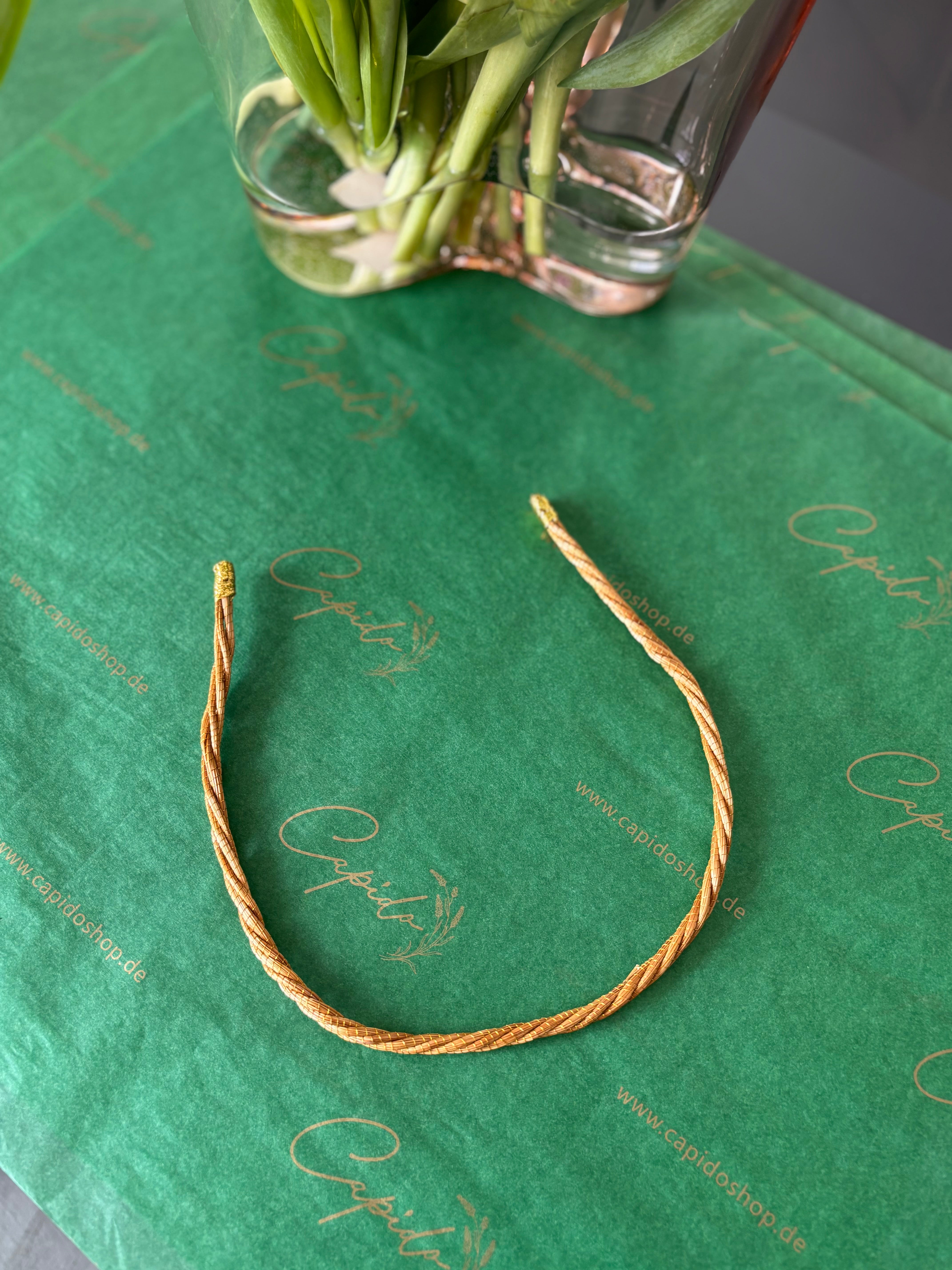Haarreif Gerbera – Handgemachtes Unikat aus Capim Dourado | Online kaufen bei Capido Shop