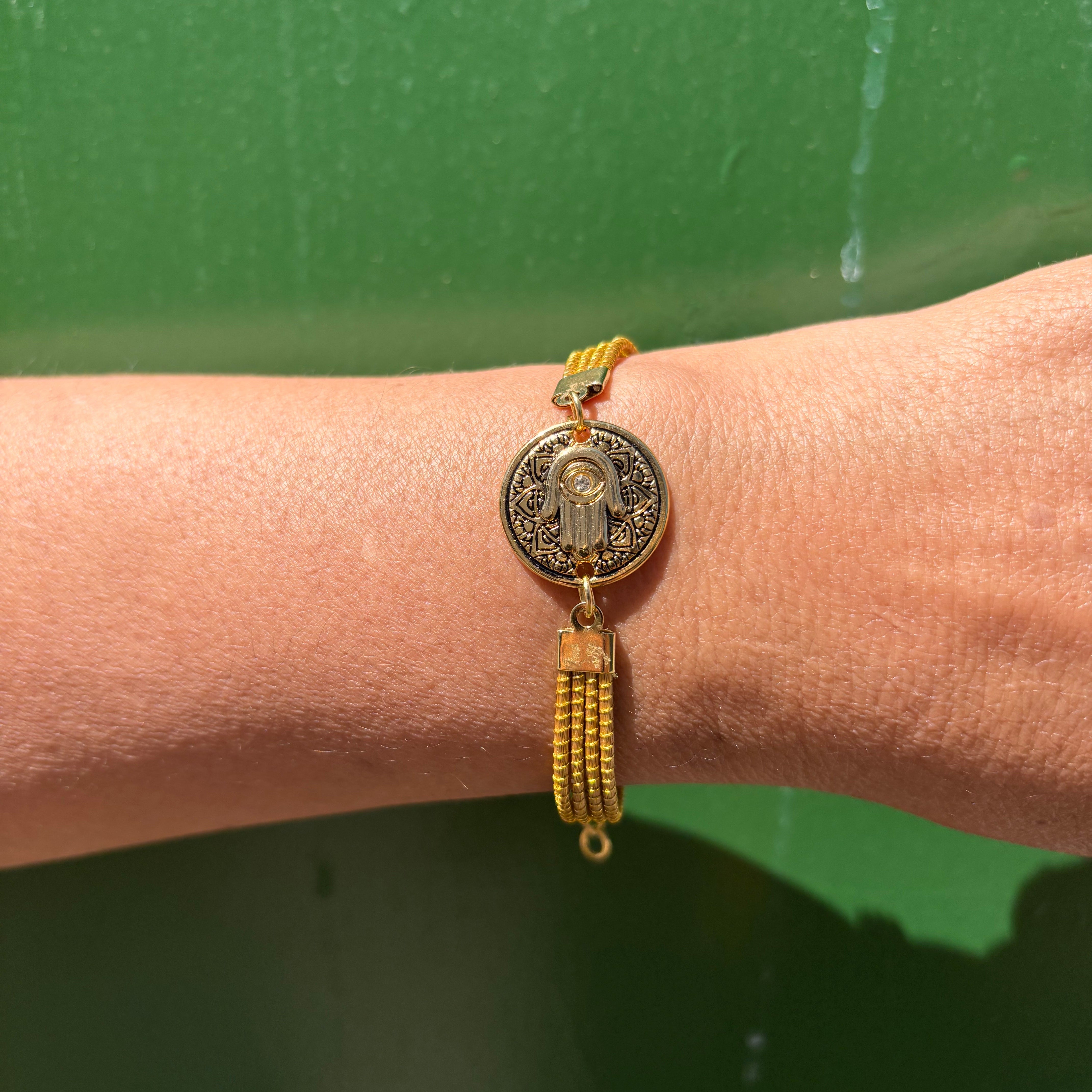 Armreif Fatima – Handgemachtes Unikat aus Capim Dourado | Online kaufen bei Capido Shop