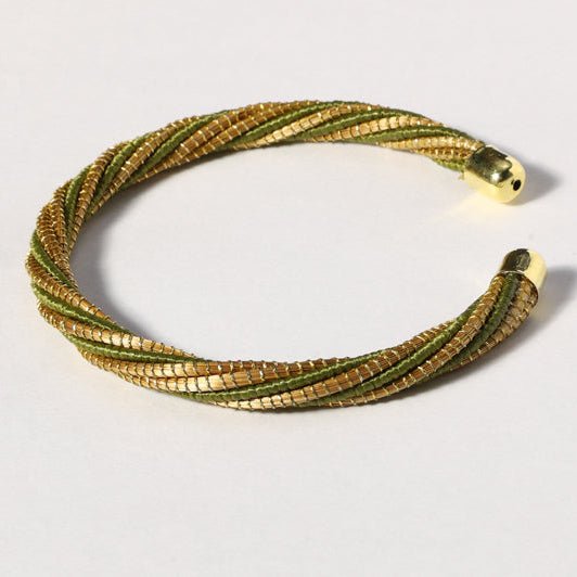 Armreif Loro – Handgemachtes Unikat aus Capim Dourado | Online kaufen bei Capido Shop