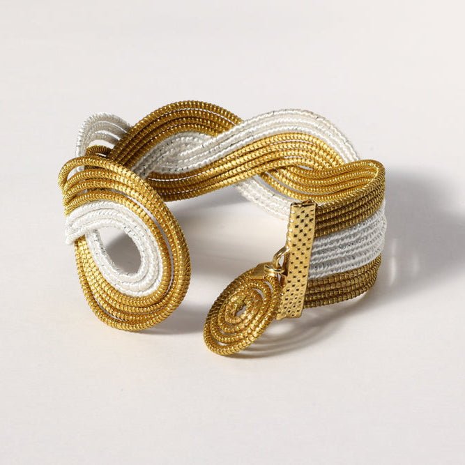Armreif Gelo – Handgemachtes Unikat aus Capim Dourado | Online kaufen bei Capido Shop