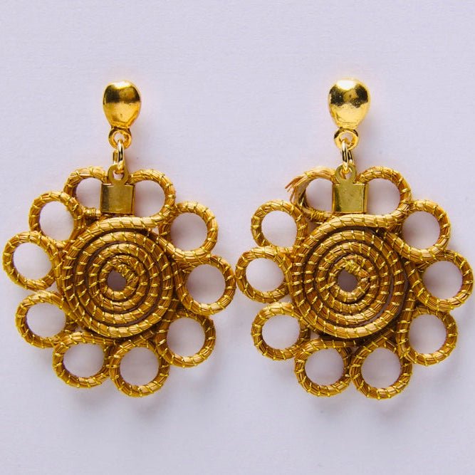 Ohrringe Bosque – Handgemachtes Unikat aus Capim Dourado | Online kaufen bei Capido Shop