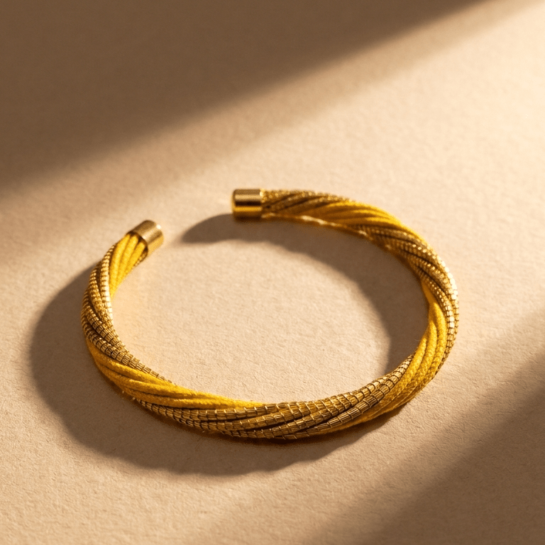 Armreif Loro – Handgemachtes Unikat aus Capim Dourado | Online kaufen bei Capido Shop