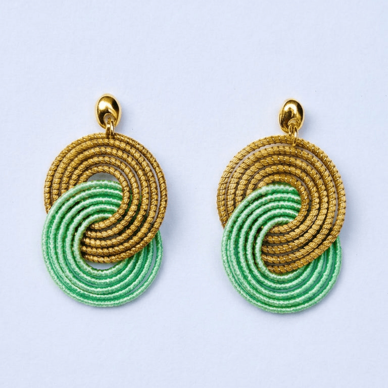 Ohrringe Tainha – Handgemachtes Unikat aus Capim Dourado | Online kaufen bei Capido Shop