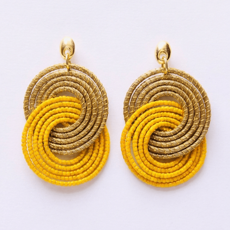 Ohrringe Tainha – Handgemachtes Unikat aus Capim Dourado | Online kaufen bei Capido Shop